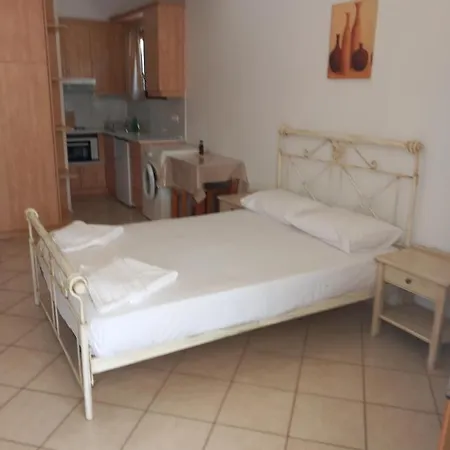 Vaso Studios In Town With Parking * Naxos City