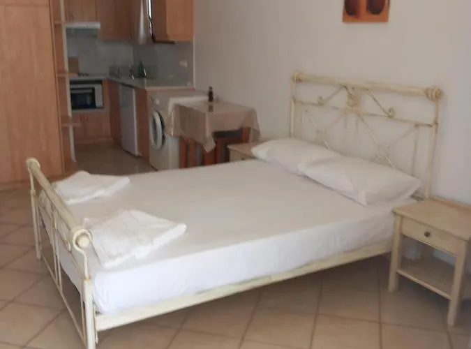 Vaso In Town With Parking * Naxos City